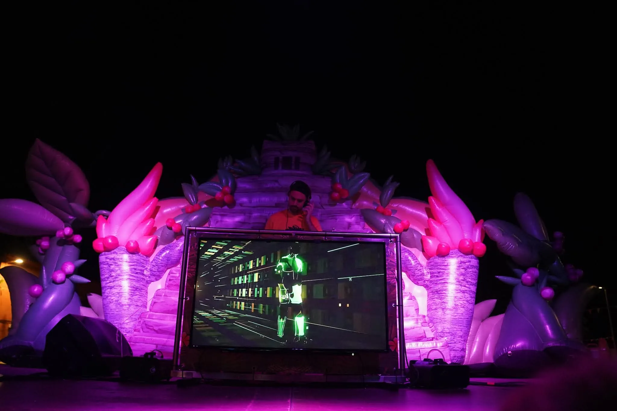 escenario-iluminado-alok2-marxuquera-2025